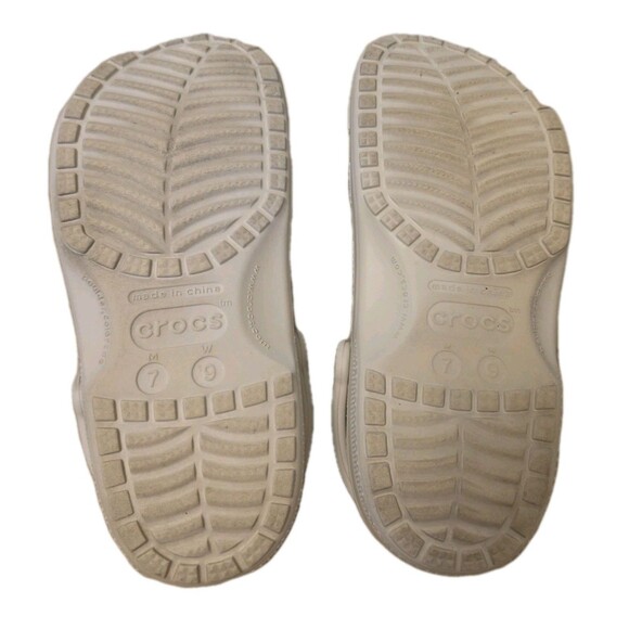 Crocs Unisex Classic Clog Off White/Beige, Size Mens 7 Womens 9 main image 6